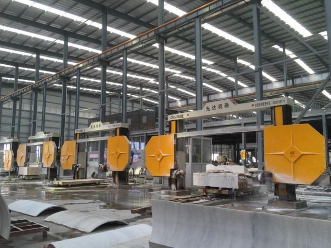Máy cắt kim cương dây cưa đá 11kw 1