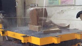 Máy cưa dây kim cương CNC 5 trục tự động để cắt và tạo hình khối đá granite
