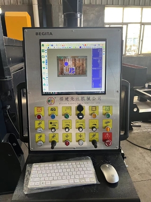 Máy cắt cầu 5 trục với động cơ đồng bộ nam châm vĩnh cửu
