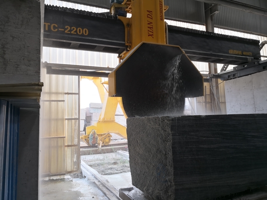 Máy cắt khối để cắt đá granit và đá cẩm thạch
