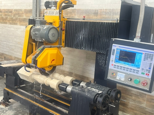 Máy cắt CNC Baluster / cột