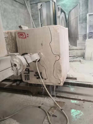 Công cụ cắt đá kim cương 4 trục với điều khiển CNC