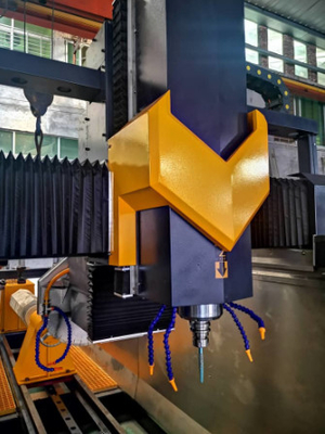 Chi tiết điện 4 trục Cột đá khắc máy CNC