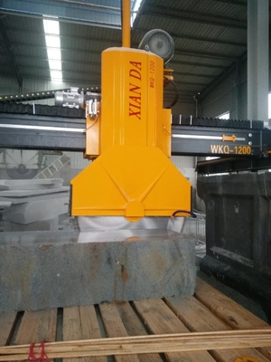 Máy cắt khối trung bình để cắt các tấm dày và trống vuông