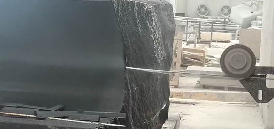 Máy cắt đá cắt kim cương đơn CNC