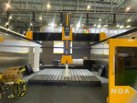5 trục CNC Router với 20 kW BT40 Spindle True 5-Axis Simultaneous Control và Hybrid Table Design cho cắt đá chính xác
