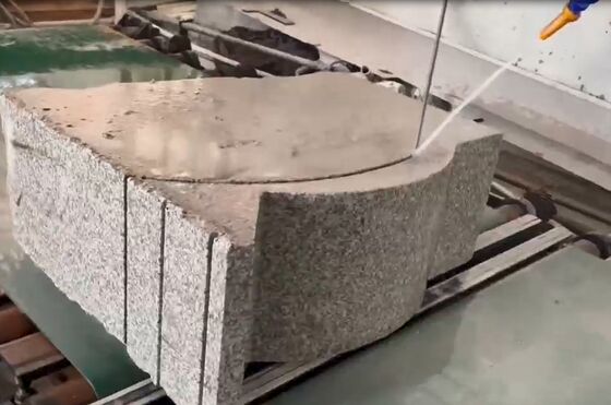 Máy cưa dây CNC dọc cho vỉa hè cong