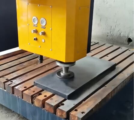 Máy đánh bóng thông minh tích hợp: Máy đánh bóng đá chính xác cao