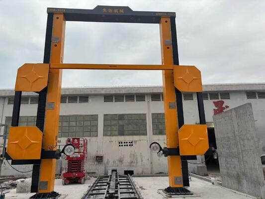 Máy cưa dây kim cương CNC với kích thước xử lý tối đa 3500*3000*1800mm và động cơ chính 11kw để cắt đá