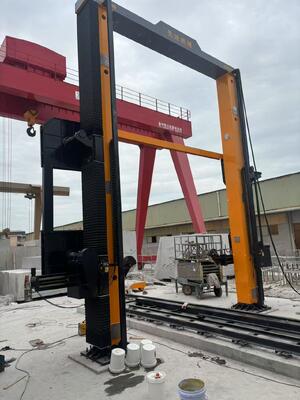 Máy cưa dây kim cương CNC với kích thước xử lý tối đa 3500*3000*1800mm và động cơ chính 11kw để cắt đá