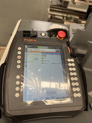 Máy cắt đá CNC Robot 6 trục với điều khiển nội suy và trục chính BT40 cho điêu khắc quy mô lớn lên đến 3100mm