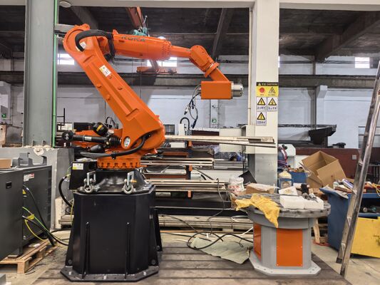 Máy cắt đá CNC Robot 6 trục với điều khiển nội suy và trục chính BT40 cho điêu khắc quy mô lớn lên đến 3100mm