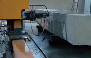 Máy cưa dây kim cương di động với kích thước xử lý tối đa 3500*3500*2200mm và điều khiển CNC/PLC để cắt đá có độ chính xác cao