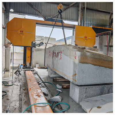 Máy cắt dây kim cương có thể di chuyển bằng giàn công nghiệp để chế tạo khối đá granite