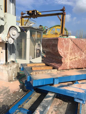 Máy cưa dây kim cương 5 trục CNC cho cắt đá granit và đá cẩm thạch với kích thước xử lý 2600 × 3000 × 1500 mm