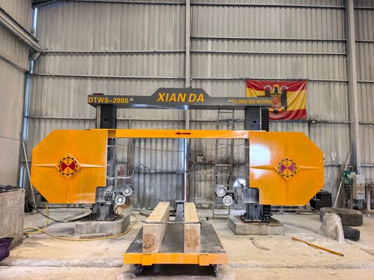 DTWS-2000SA Máy cưa dây kim cương CNC với độ chính xác cắt cao và xoay 360 ° để tạo hồ sơ đá
