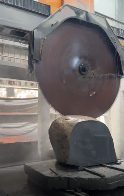 Máy cắt khối đá granit tốc độ cao với đường kính xử lý tối đa 2800mm