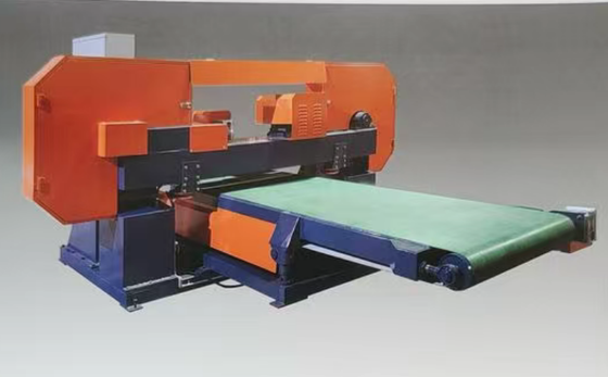 Máy cắt đá CNC đa năng với động cơ chính 7.5KW, chiều rộng cắt tối đa 1250mm và tốc độ băng tải biến đổi