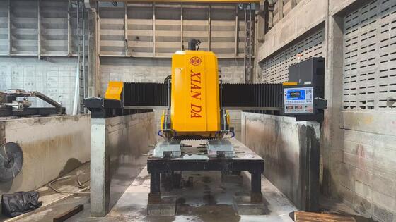 Máy cắt đá CNC 3 trục BLMM-1800 với Chiều dài xử lý tối đa 3500mm và Cấu trúc dạng cầu