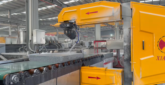 Máy cưa dây kim cương CNC dọc với xoay hoàn toàn 0-360 ° trục A, động cơ chính từ vĩnh viễn và tốc độ dây điều chỉnh cao 20-40m / s