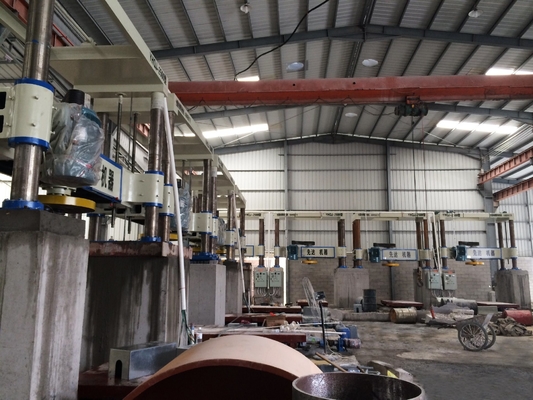 Máy cắt cột đá bốn xi lanh cho tấm cột