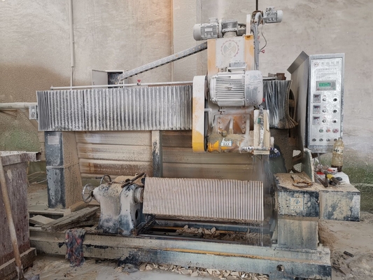Máy cắt cột CNC rắn 380V 200x3500mm