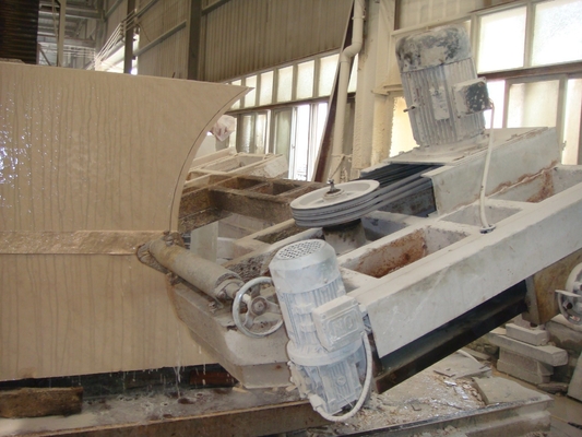 Máy cắt đá phiến vòng cung tròn 1300mm
